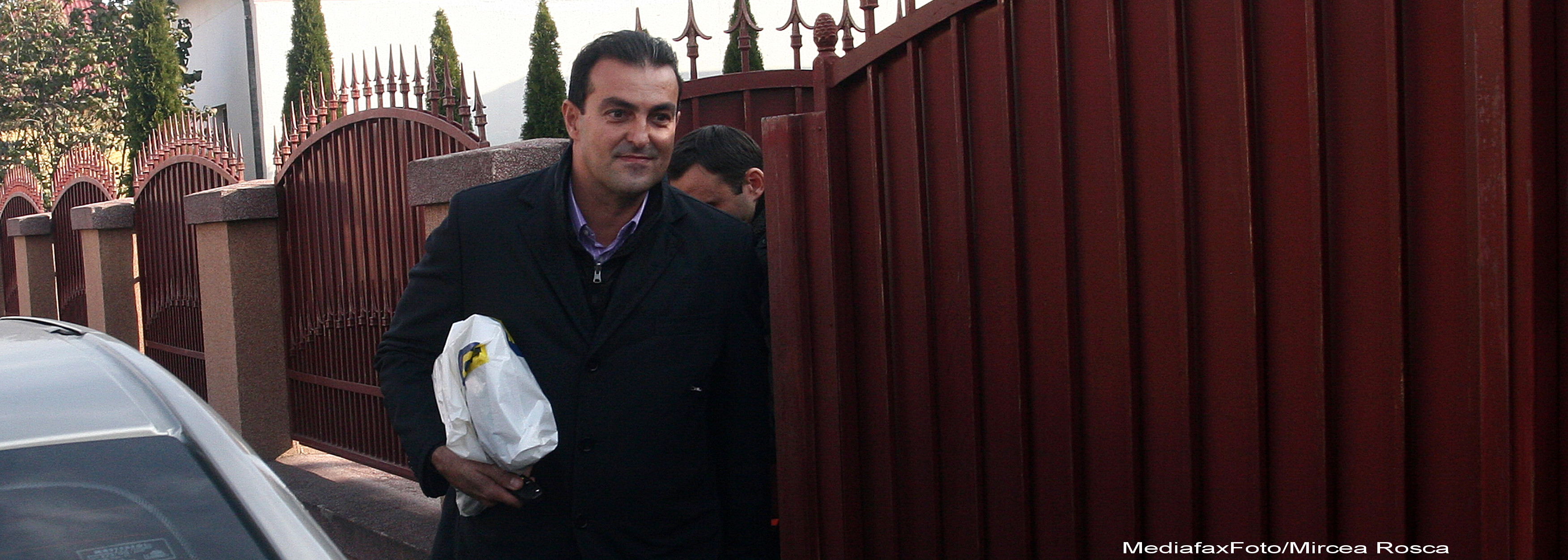 Sorin Apostu, primarul Clujului, retinut pentru 24 de ore. DNA: a luat mita 94.000 de euro