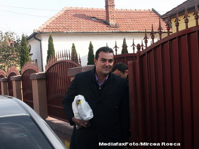 Primarul "fifty-fifty" nu suporta regimul de detentie. Instanta decide azi daca il pune in libertate