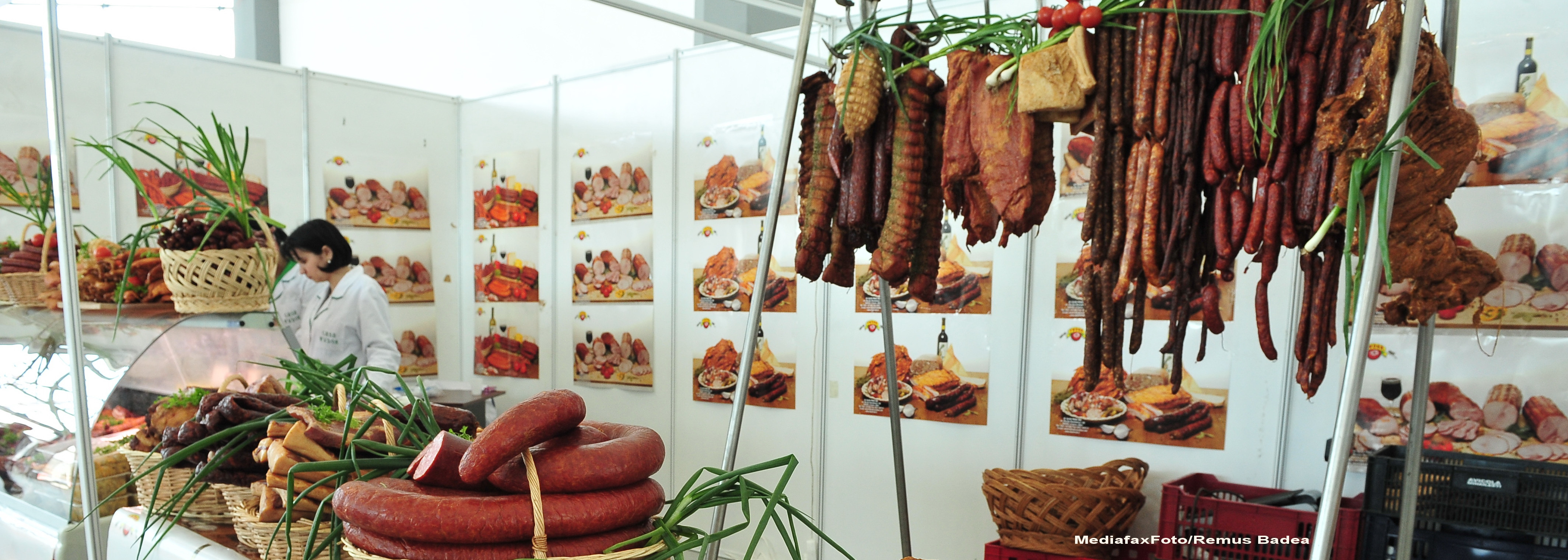 Fasole chinezeasca, mezeluri cu chimicale. LISTA "produselor traditionale romanesti" false