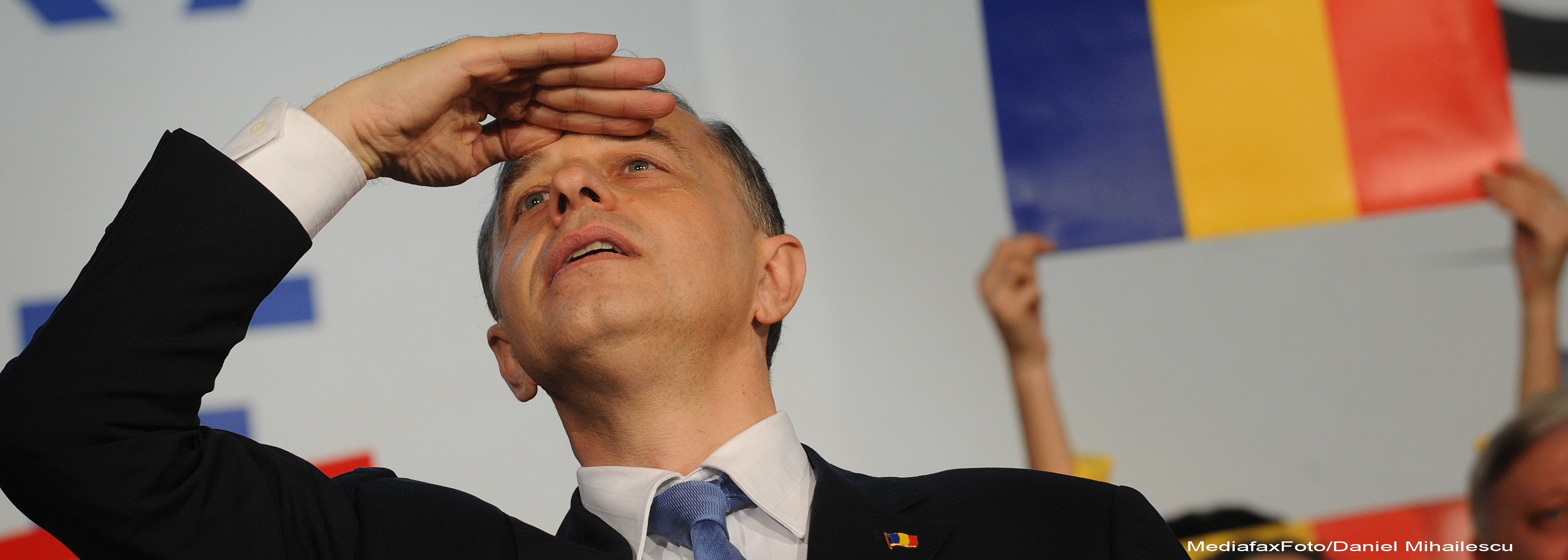 Geoana si Vanghelie si-au lansat proiectul "Romania noastra". "Ii vor cadea ochelarii lui Ponta la motiunea de cenzura"