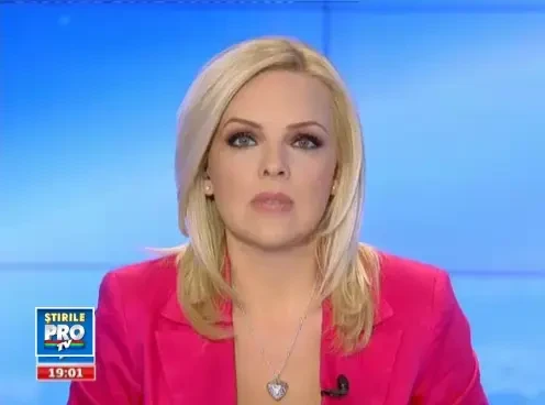 Scandalagiu impuscat de trei ori de colegul politistei pe care a injunghiat-o