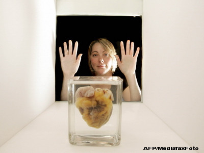 Studiu: Femeile care incep DE MICI viata sexuala risca mai mult sa se imbolnaveasca de inima