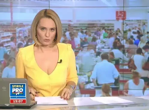 "O tigaie la 10 lei" a strans intr-un magazin mai multi pensionari ca la Revolutie, gata de bataie