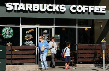 De la cafea la fresh se trece printr-o simpla achizitie. Starbucks da 30 mil. dolari pe sucuri