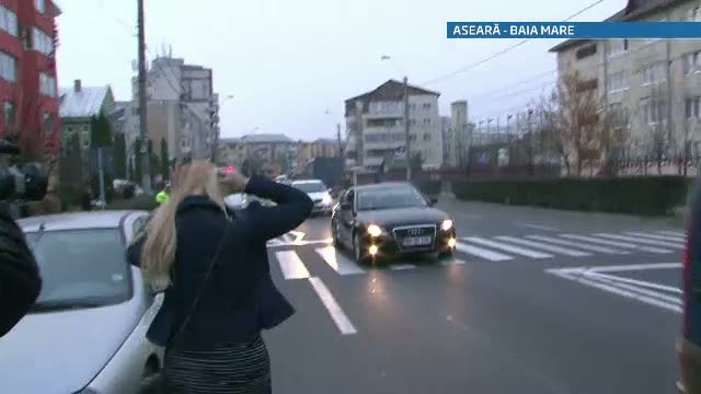 O femeie si fiul ei, spulberati pe trecerea de pietoni. Soferita spune ca nu i-a vazut