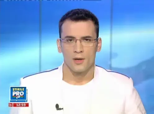 Baiat de 14 ani, lovit in cap de o bucata de tencuiala, chiar sub ochii parintilor