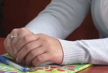 Elev de clasa a opta cercetat de politie dupa ce a lasat insarcinata o fata de clasa a sasea