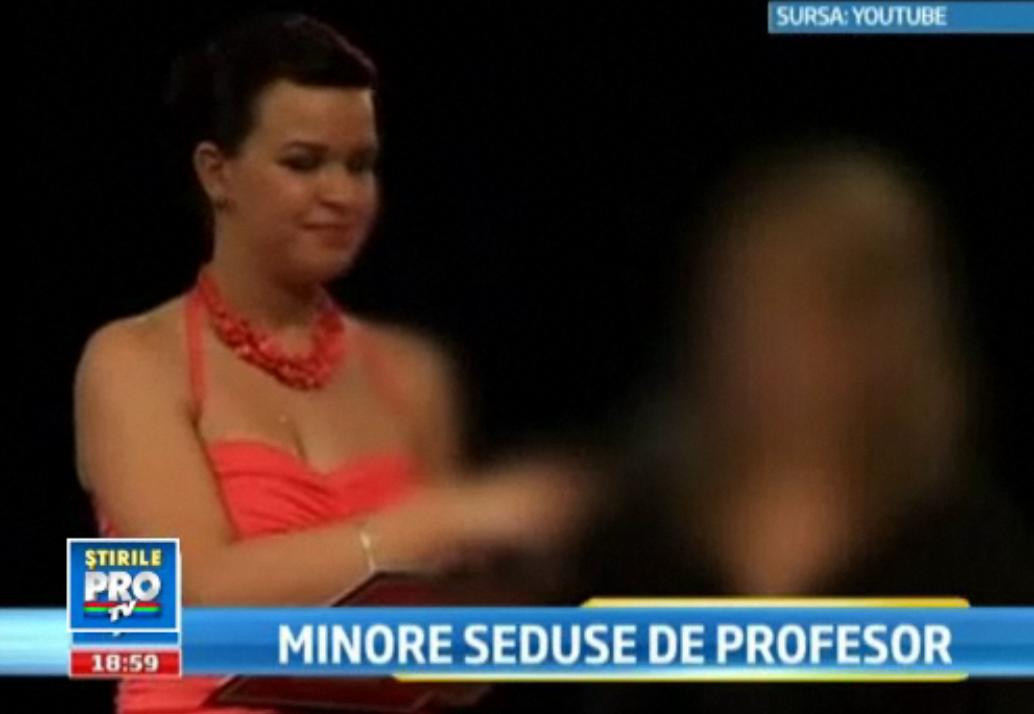 Profesorul de pian preda si sexul cu demonstratie elevelor sale. Scandalul continua la Sf. Gheorghe