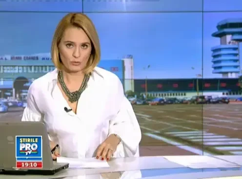 Cel mai scump zbor low-cost. Au facut cheta pentru a face plinul avionului. Cat au scos din buzunare