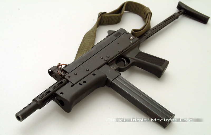 Barbatul care a vrut sa-l asasineze pe presedintele Obama a tras cu o arma romaneasca