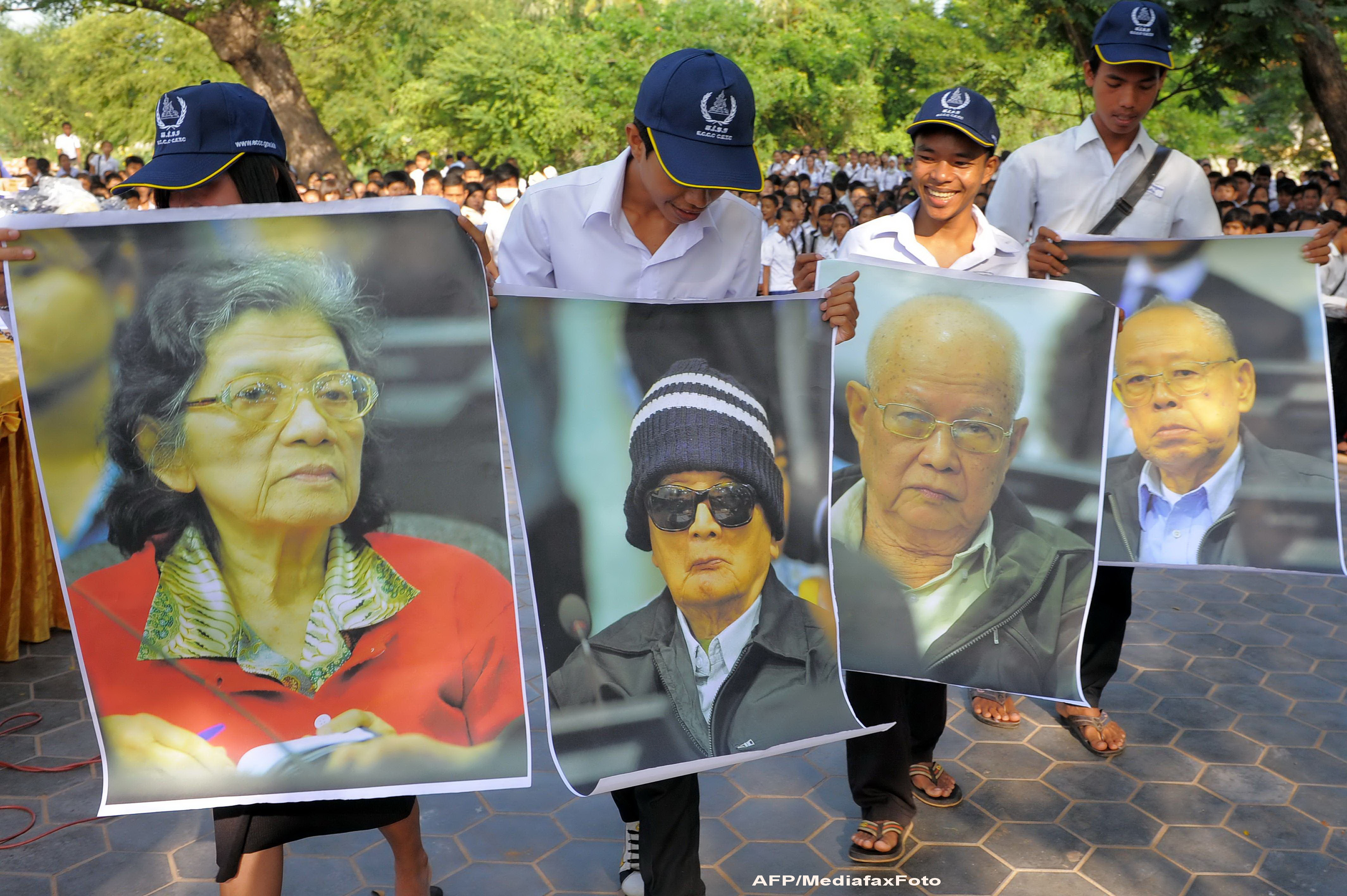 Au abolit religia, scolile si moneda. Trauma unui popor care isi judeca dupa 33 de ani calaii