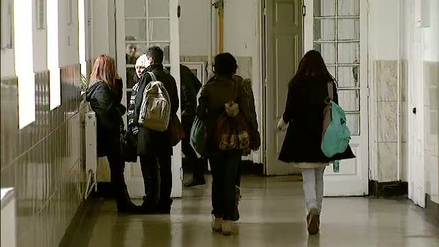 Emotii pentru elevi. Se apropie simularile pentru evaluarea nationala si bacalaureat