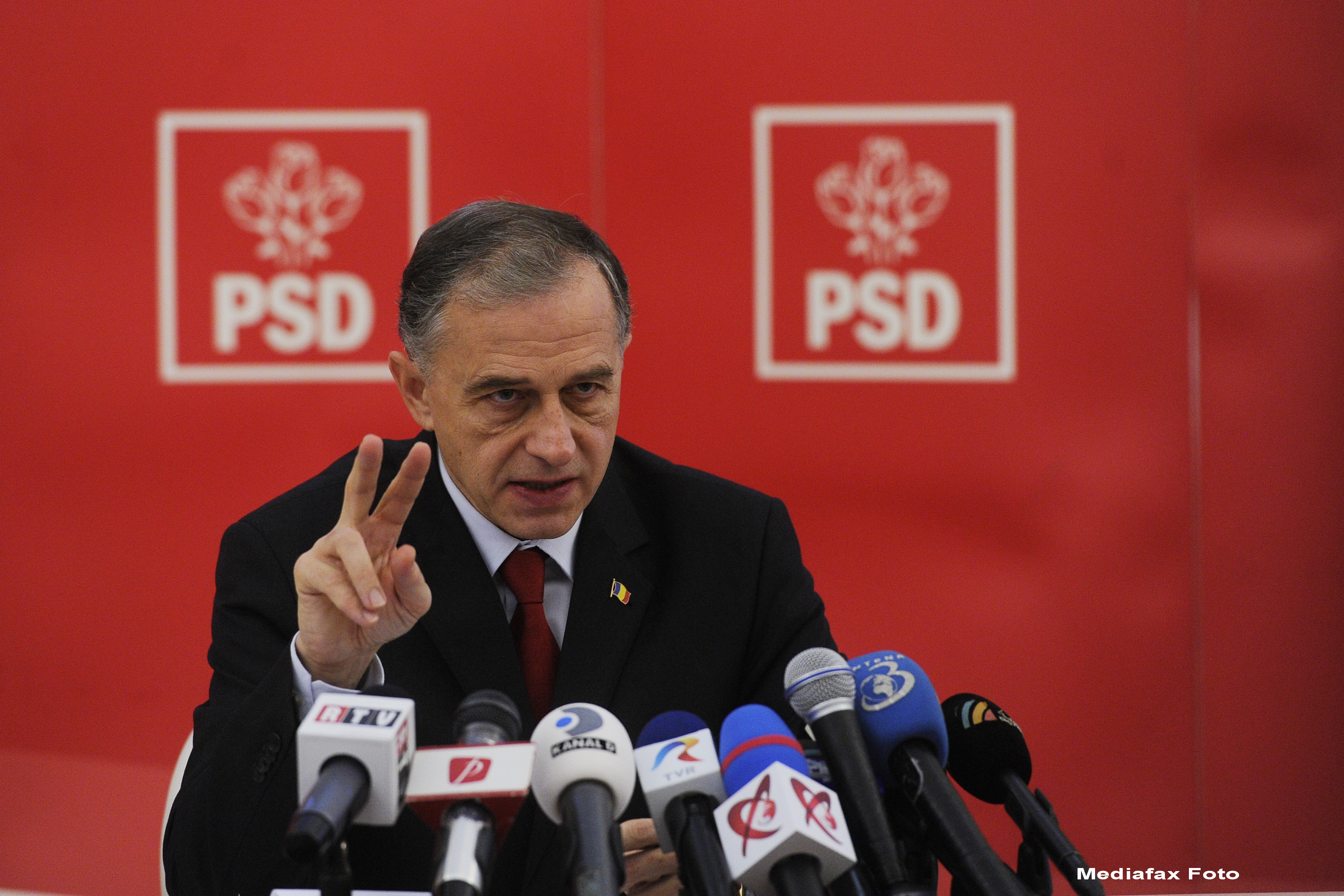 Eugen Nicolicea sustine ca Geoana a fost platit sa il dea afara, in 2009, de la PSD Mehedinti. Ce spune fostul presedinte PSD