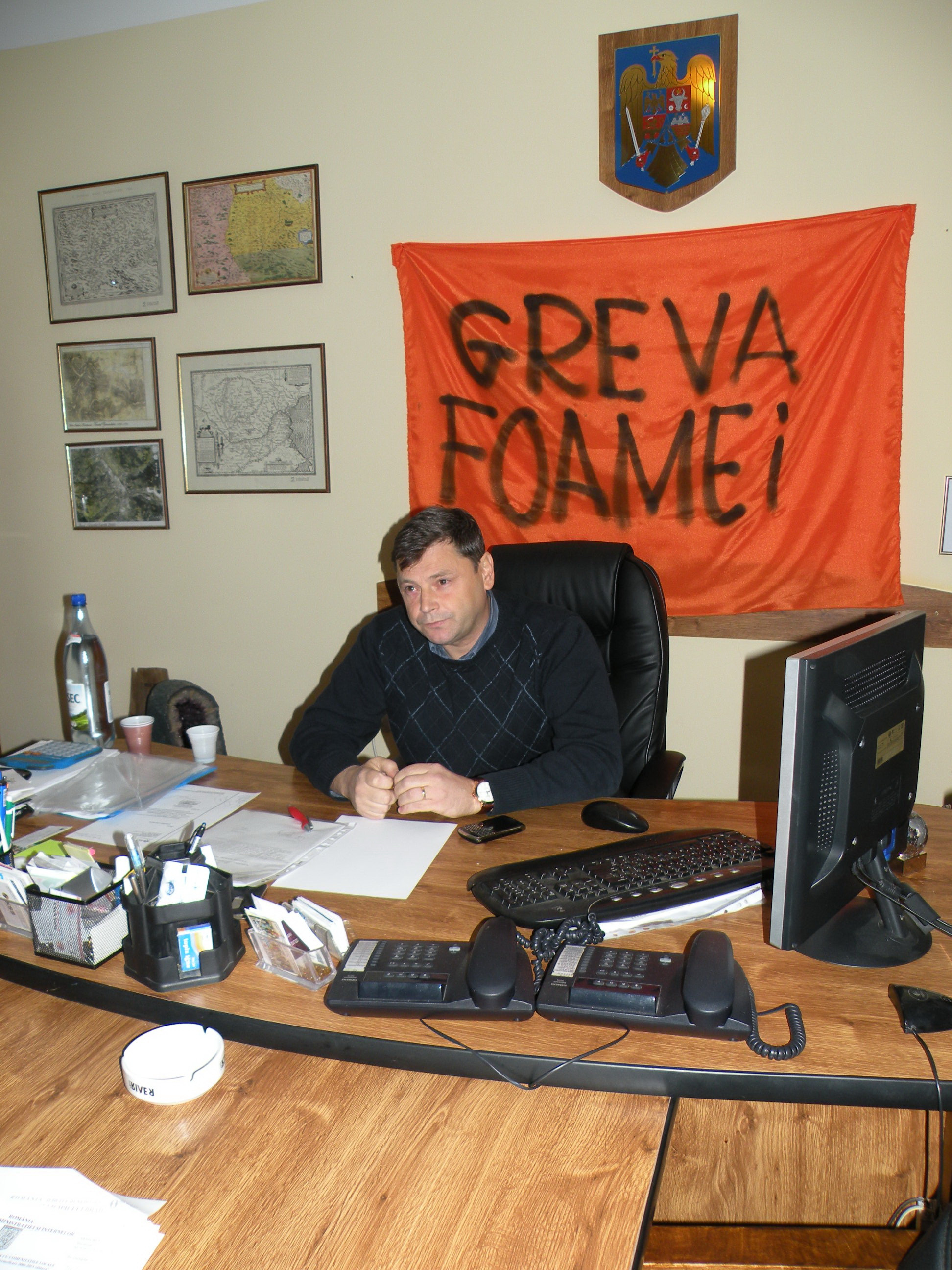 Primarul din Brad, Florin Cazacu, a iesit din greva foamei