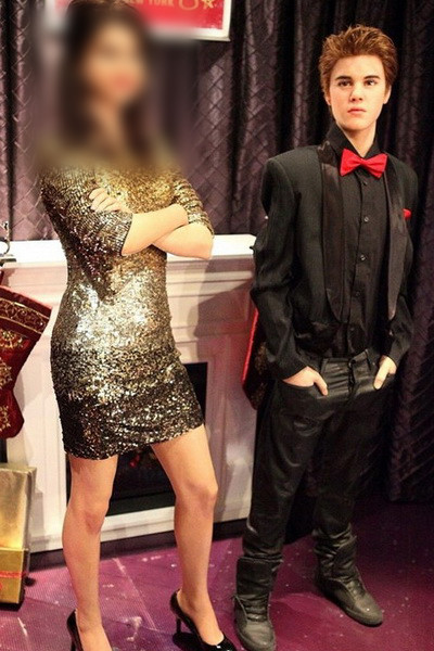 Selena Gomez cu fata desfigurata! Uite cum au surprins-o paparazzi pe iubita lui Justin Bieber