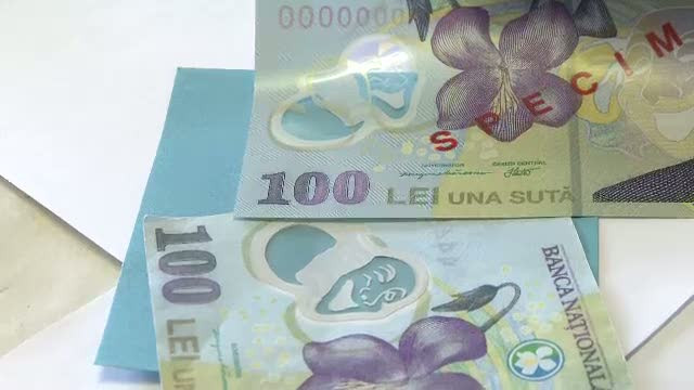 Un politist bandajat la cap a incercat sa cumpere tigari si alcool cu bani falsi