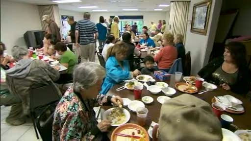 Americanii, cu frigiderul gol. Cum au ajuns sa ceara mancare familii cu un venit de 88.000 de dolari