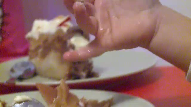 Parintii platesc peste 1.000 de lei la gradinita, copiii primesc zahar si grasimi din belsug