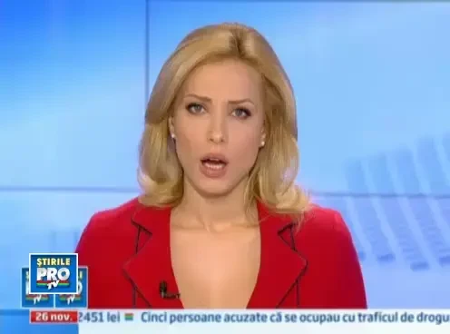 Noapte de foc pentru pompierii bucuresteni. Un mort si mai multi raniti, in 2 incendii devastatoare