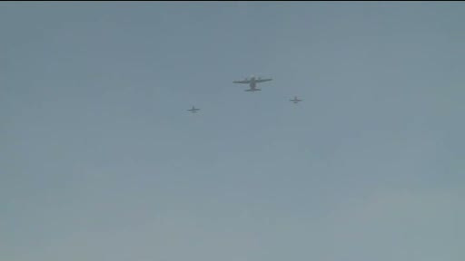 Pregatiri cu avioane de vanatoare pentru parada de 1 Decembrie.Festivitatea, LIVE pe stirileprotv.ro