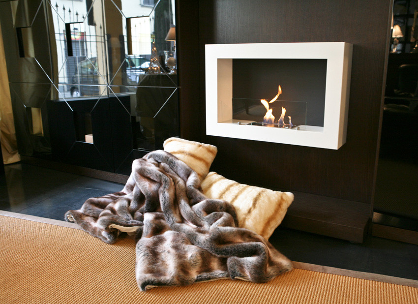 Cat costa sa iti incalzesti casa cu un semineu pe bioetanol, peleti sau cu panouri cu infrarosu