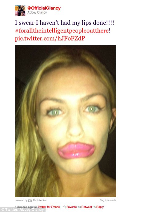 Detaliul care a atras toate bliturile la un eveniment monden. Un cunoscut model, senzatia serii.FOTO