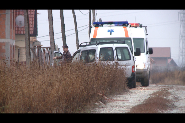 O fata de 16 ani si-a gasit parintii fara suflare. Victimele s-au intoxicat cu monoxid de carbon