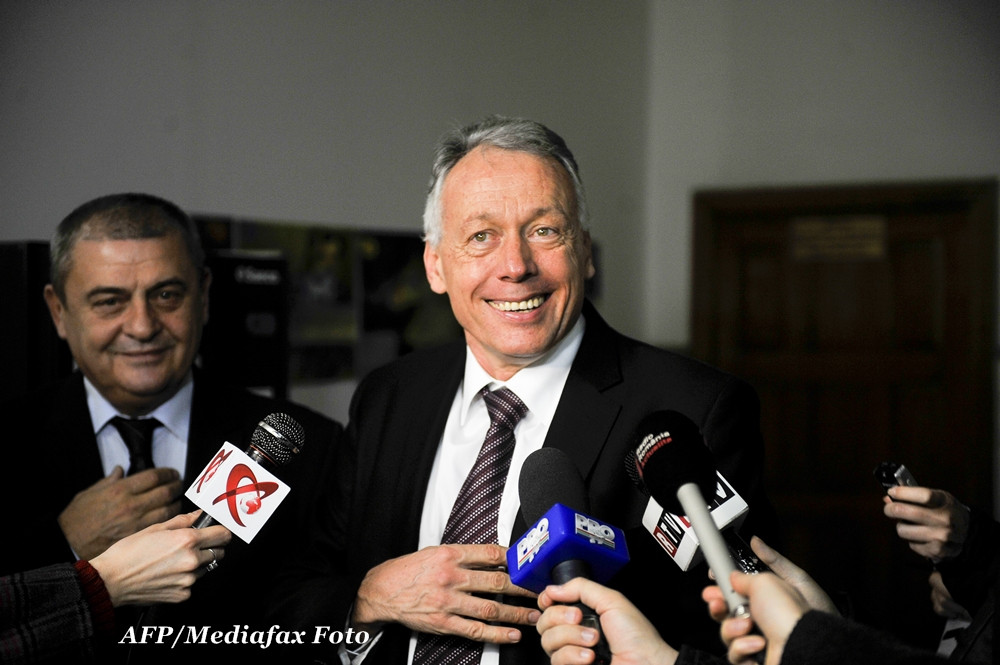 In loc sa luptam impotriva schimbarilor climatice, mai rau poluam. Politicile nationale, ineficiente