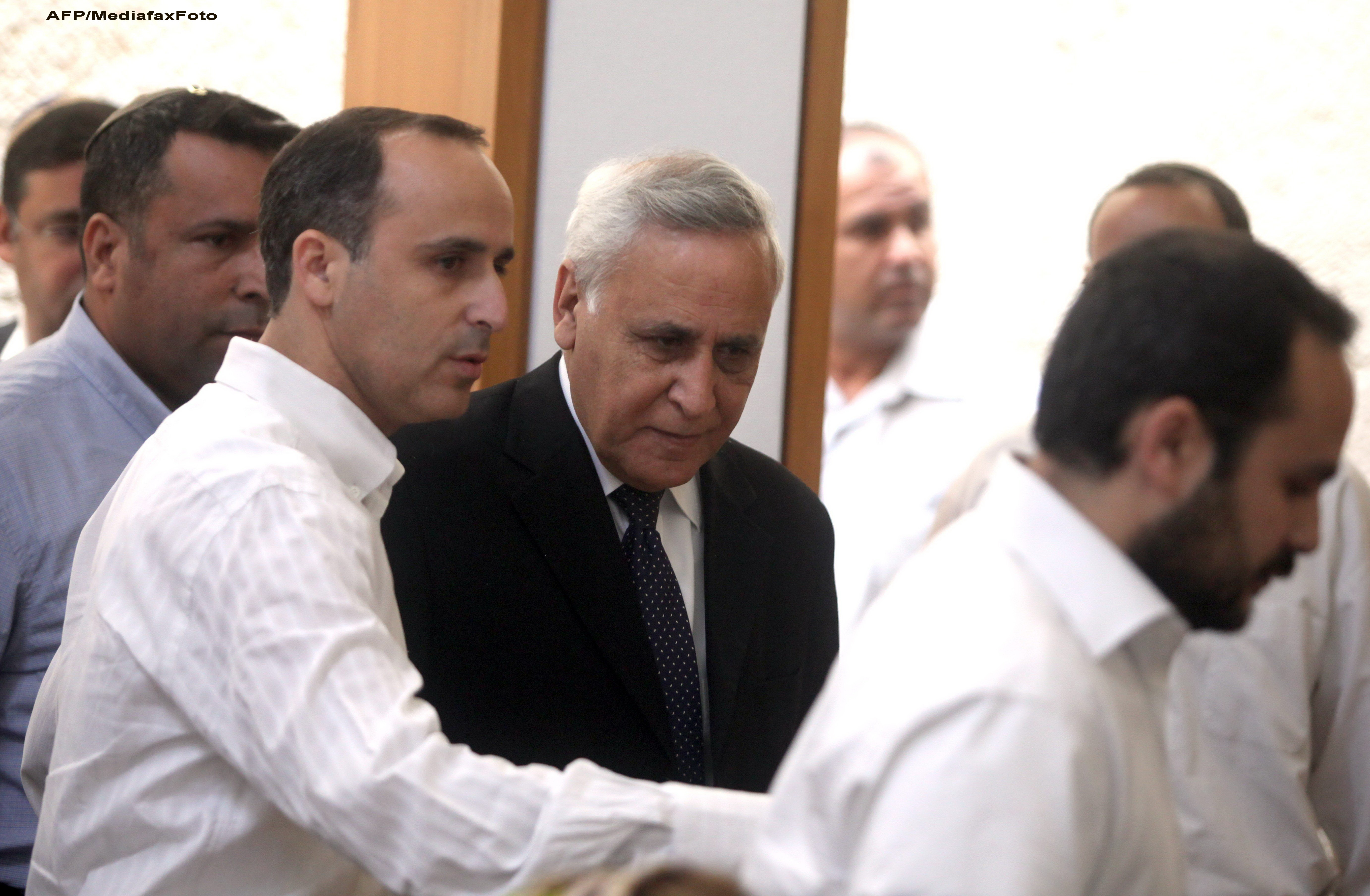 Marire si decadere. Moshe Katsav, fost presedinte al Israelului, incepe cei 7 ani de inchisoare
