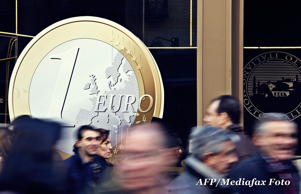 BCE: Riscul ca doua mari banci din zona euro sa intre simultan in default a crescut