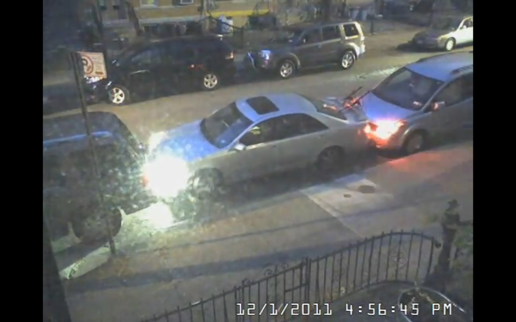 Acest om este Dumnezeul parcarii laterale. VIDEO cum inca n-ai vazut in Romania