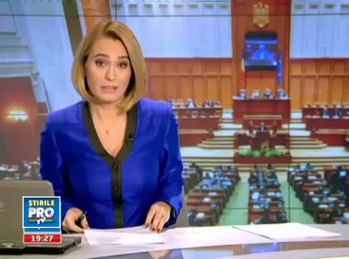 Mic dejun cu rugaciune la Parlament: alesii au uitat de post si au infulecat snitele si omleta