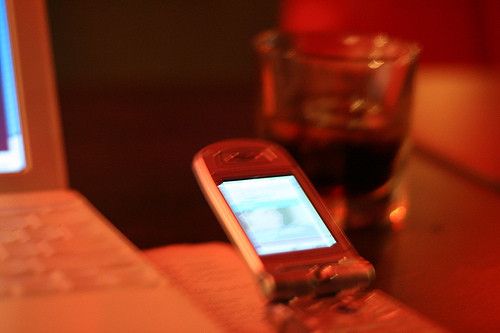 Au ramas fara joburile lor bine platite dupa ce au baut si au intrat pe Twitter