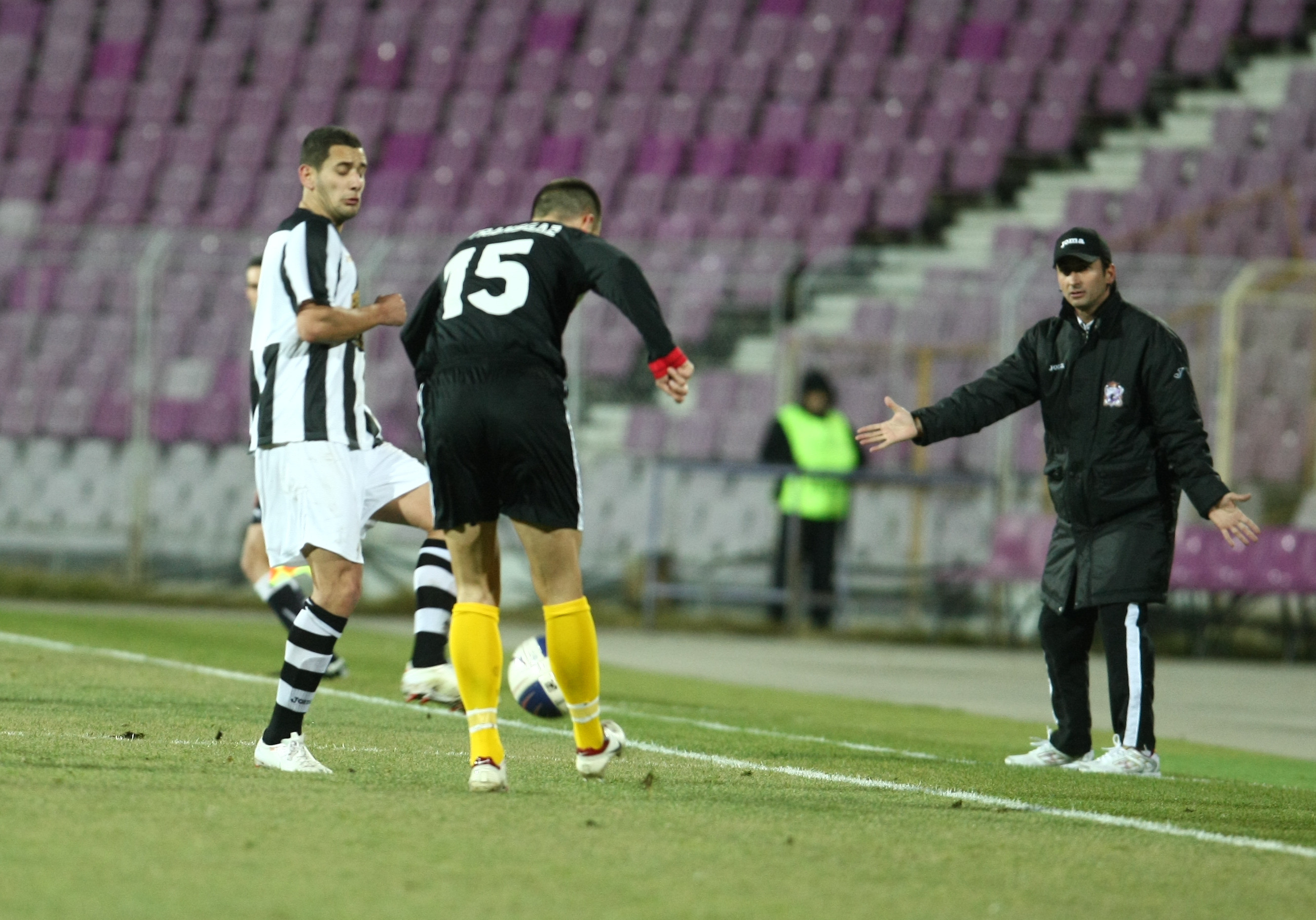 Care este asemanarea intre Manchester City si Gaz Metan Medias? Intrebati-i pe timisoreni!