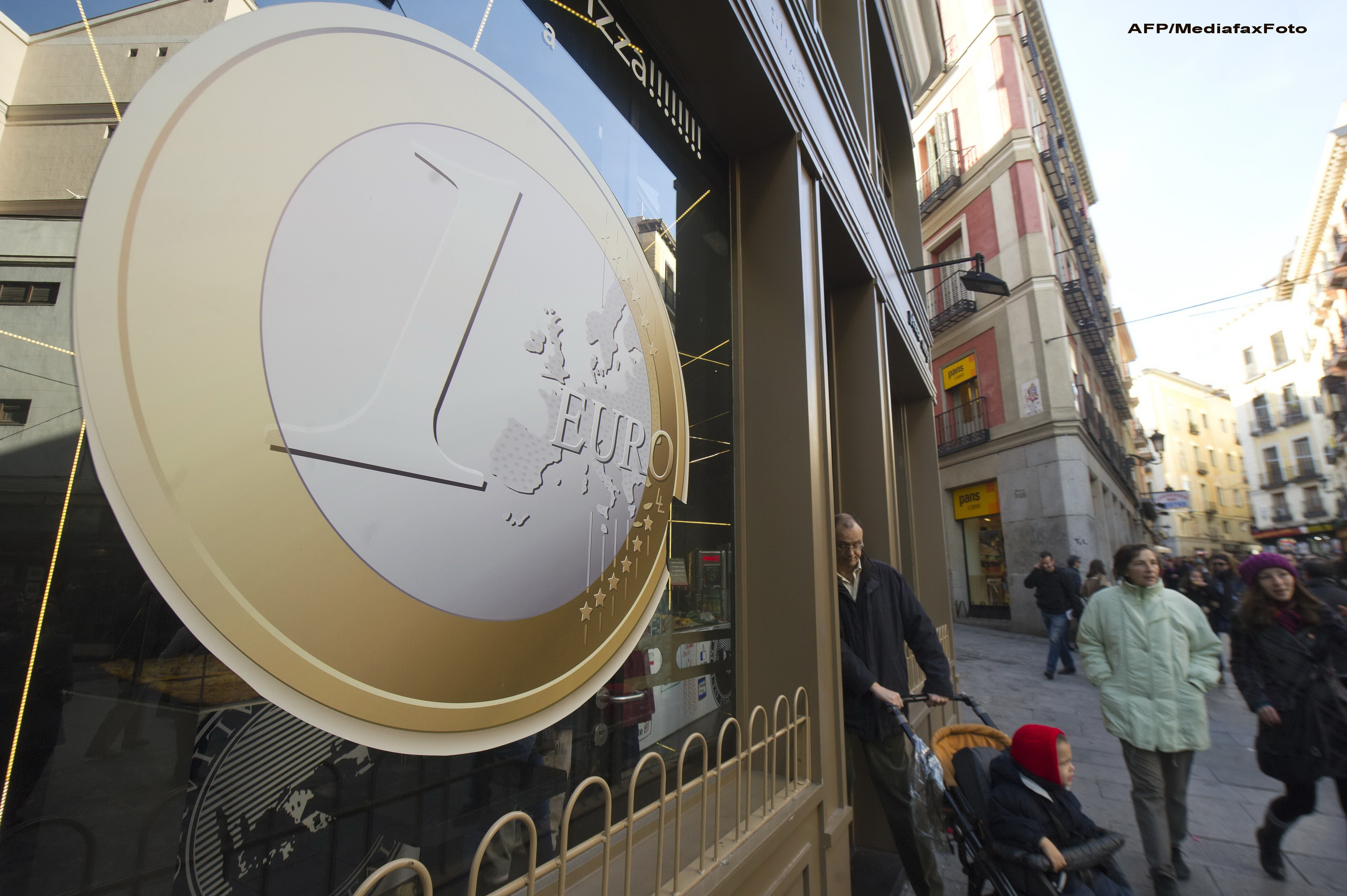 Zona Euro aparata de criza datoriilor. Ce este "mecanismul permanent de securitate", adoptat de UE