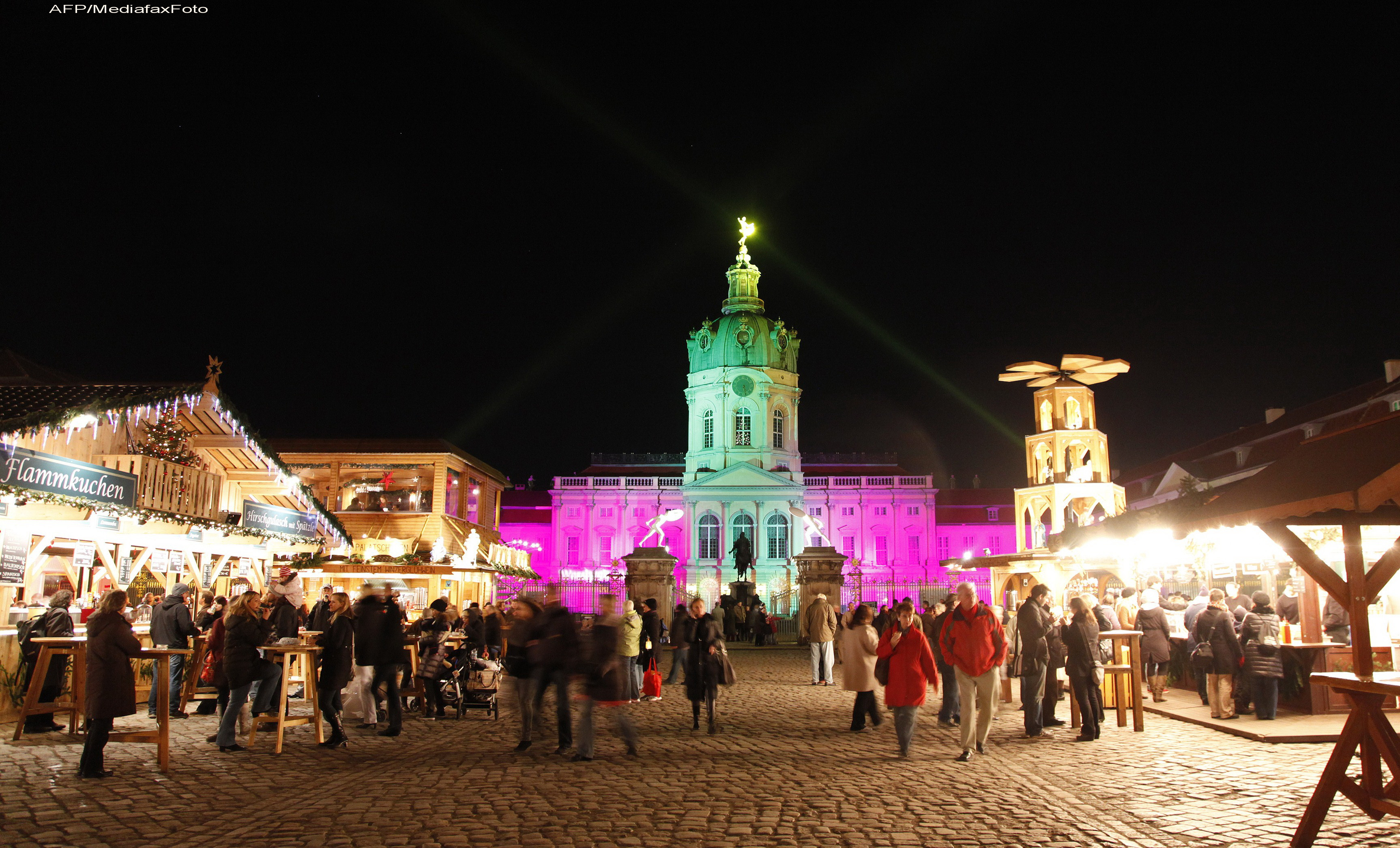 Alerta la Berlin. Un psihopat oferea oamenilor sticlute cu snaps otravit, in targurile de Craciun