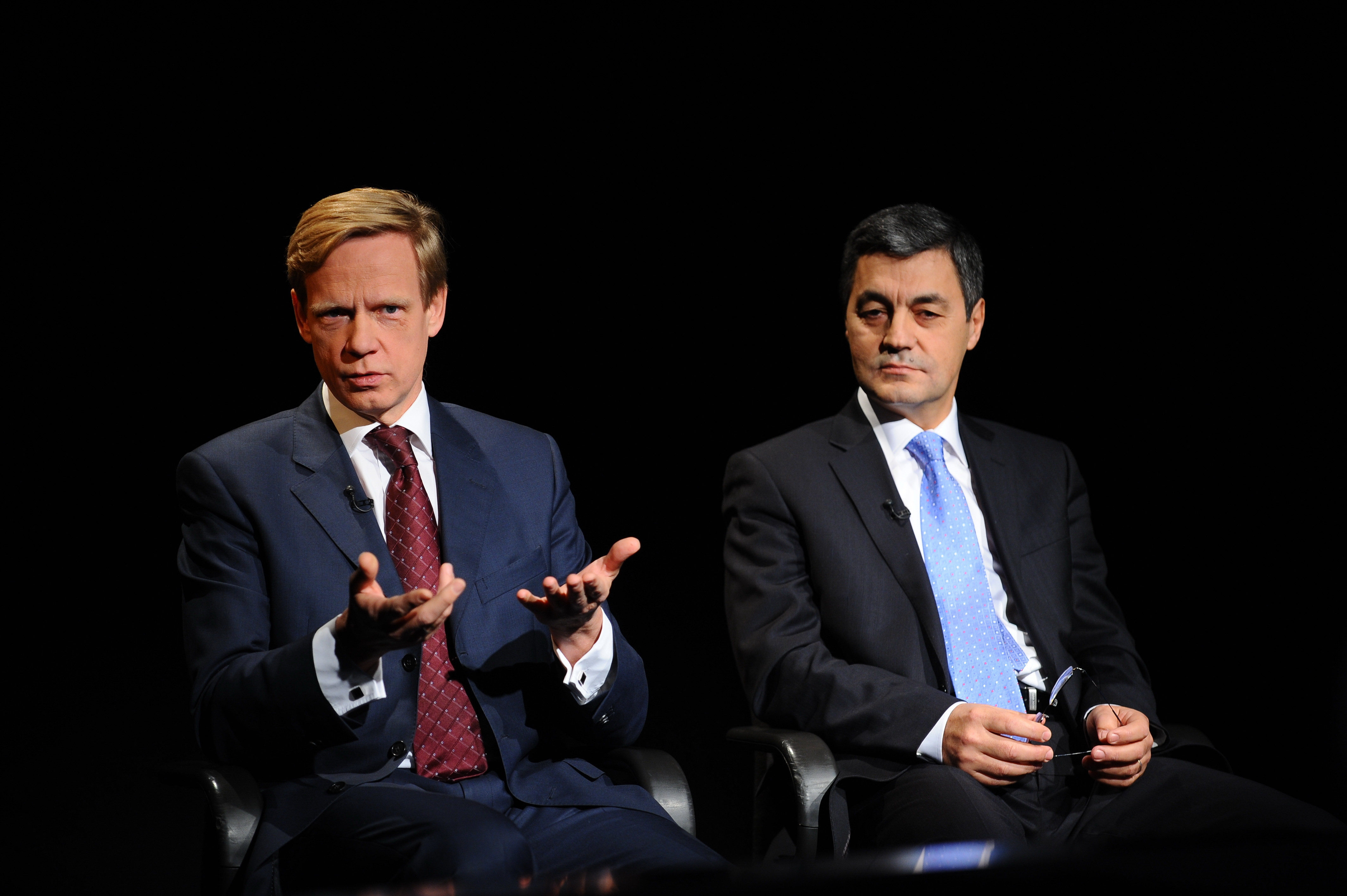 Dupa 20 de ani. Presedintele Raiffeisen Bank: Bancile straine nu pleaca din Romania, in ciuda crizei