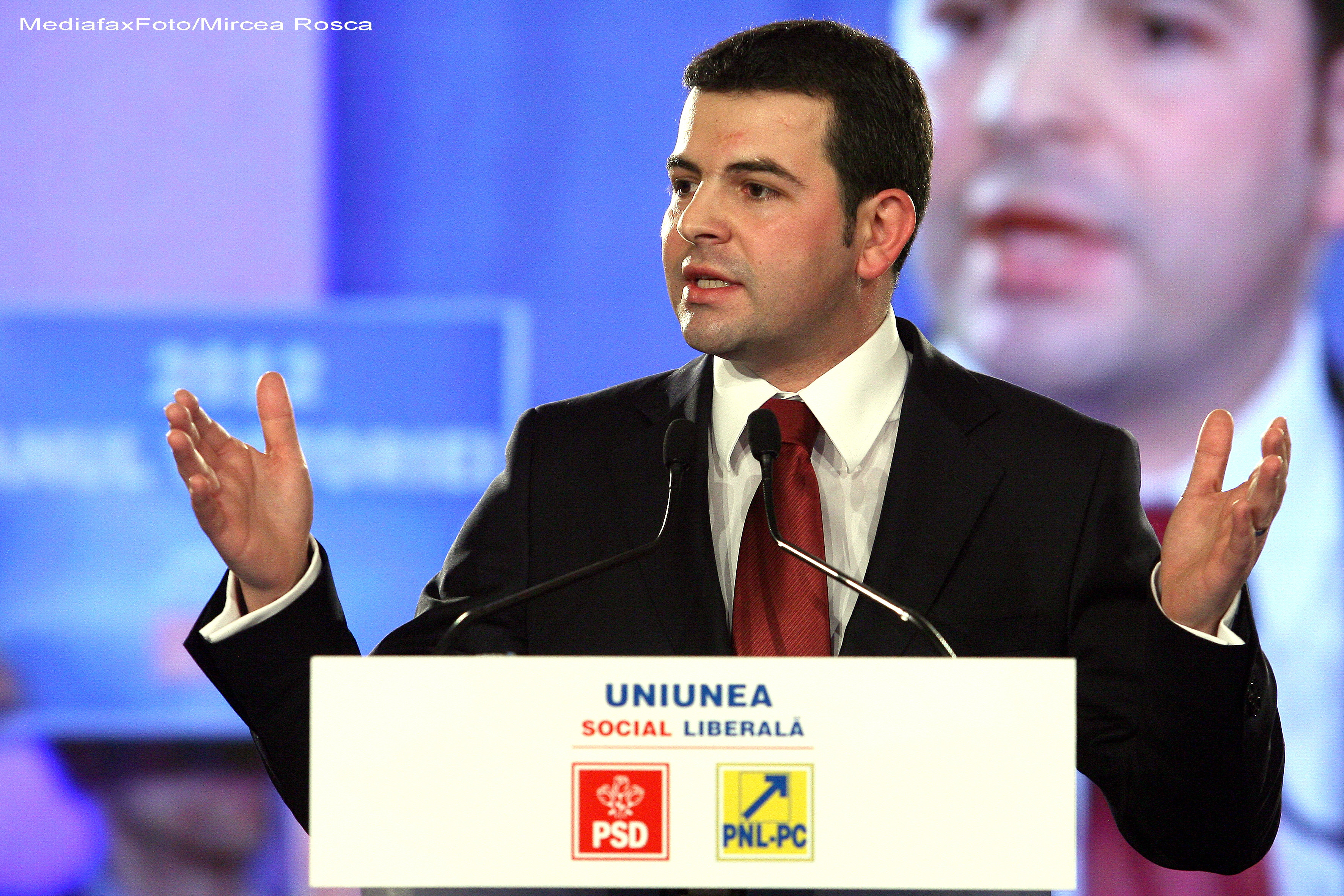 Constantin: Vom uza de toate mijloacele democratice pentru ca votul romanilor sa fie pus in practica