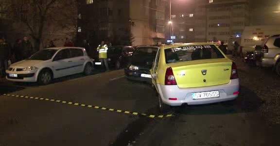 "Cat ati consumat? -Vezi ca ai glume-n program?! Discutia de dupa accident cu un politist beat crita