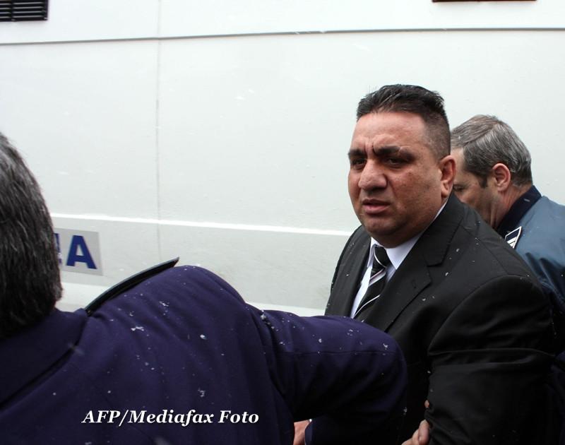 Dupa ce a declarat ca "are incredere in justitie", Bercea Mondial a aflat ca ramane in arest