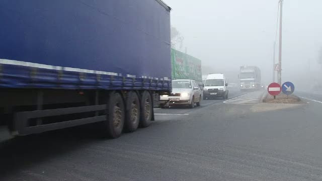 Ceata densa in aproape toata tara. Toate porturile din Constanta au fost inchise