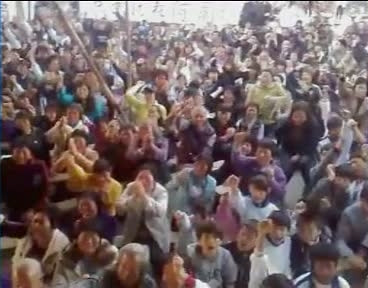 Sute de chinezi risca sa moara de foame, pentru ca au indraznit sa protesteze contra coruptiei