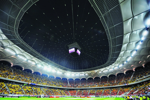 DINAMO - STEAUA, 0-2. Stelistii bat in derby prin autogolul lui Boubacar si reusita lui Tanase