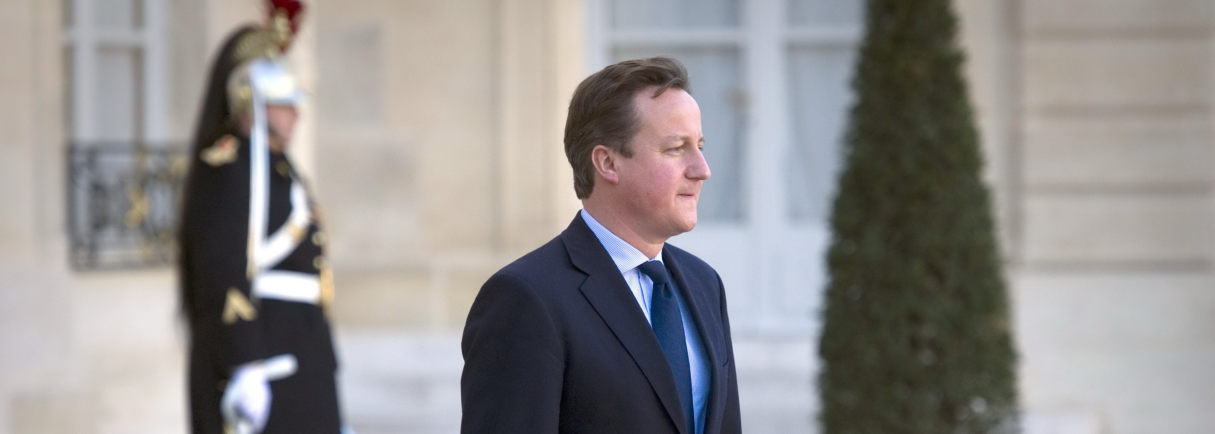 Cameron: Marea Britanie este pregatita sa lupte pentru Insulele Malvine, revendicate de Argentina