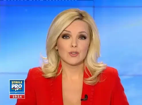 Alex Dima si George Ogararu, printre voluntarii care au mers sa-i ajute pe orfanii din Valea Screzii