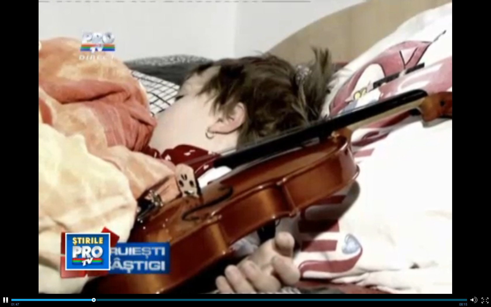 Daruiesti si castigi: trei copii din Iasi, grav bolnavi, isi doresc sa cante la pian si la vioara