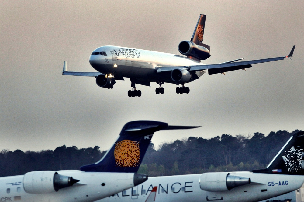 "Am inteles ca vor sa termine benzina, sa nu explodam la aterizare". Marturii din avionul El Al