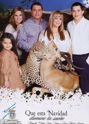 GALERIE FOTO: Sa nu faci asa ceva de Craciun. Cele mai jenante fotografii de familie