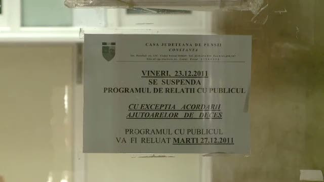 Cand iti mai poti plati datoriile. Programul institutiilor publice si bancilor, de sarbatori