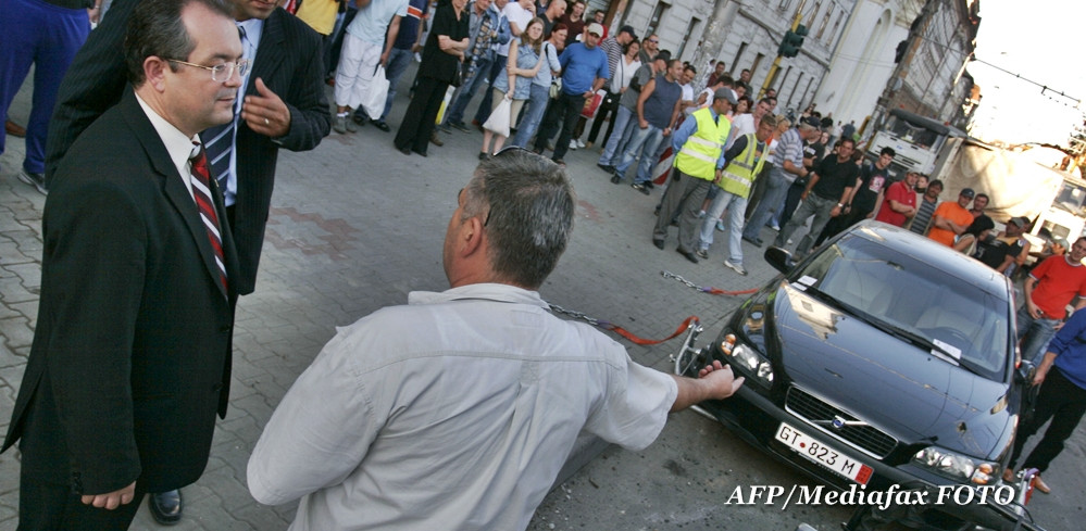 Pal Peter, consilier personal al premierului Emil Boc, a fost implicat intr-un accident rutier